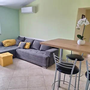apartments-vesna-zaton-mali.hotelinzadar.com/